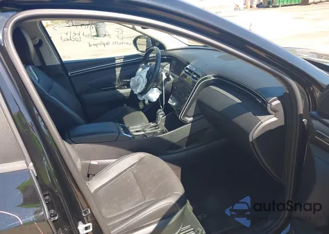 2022 Hyundai Tucson Sel z USA, uszkodzony, nr VIN 5NMJCCAE6NH036922